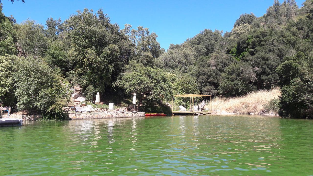 Cabana De Adobe En Lago Rapel Exterior foto